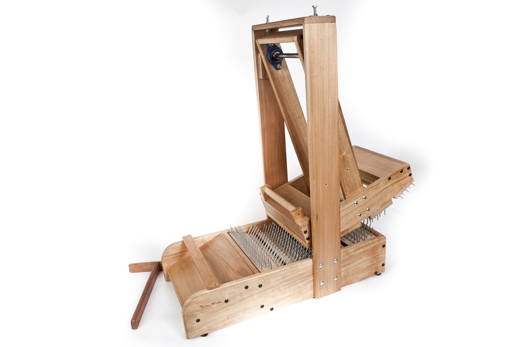 WOOL PICKER