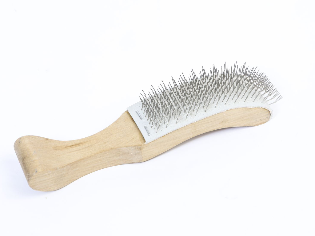 ESCOBILLA PARA LIMPIAR CARDADORA